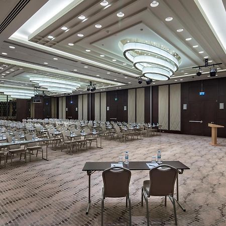 Doubletree By Hilton Istanbul Umraniye Hotell Eksteriør bilde The ballroom