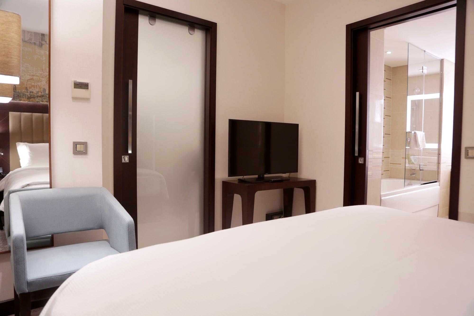 Doubletree By Hilton Istanbul Umraniye Hotell Eksteriør bilde A room at the hotel