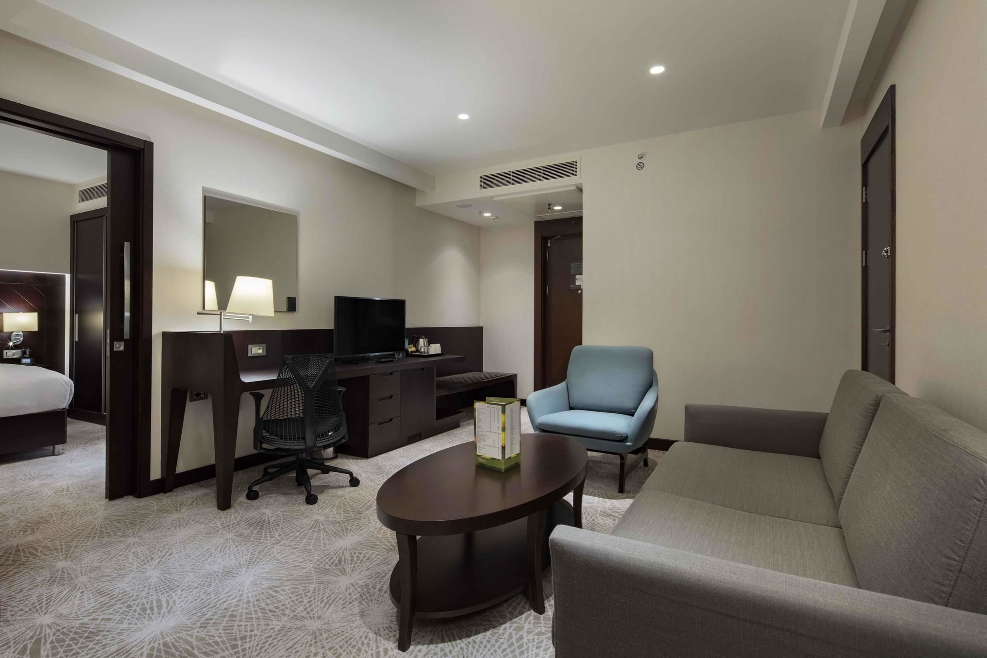 Doubletree By Hilton Istanbul Umraniye Hotell Eksteriør bilde Suite