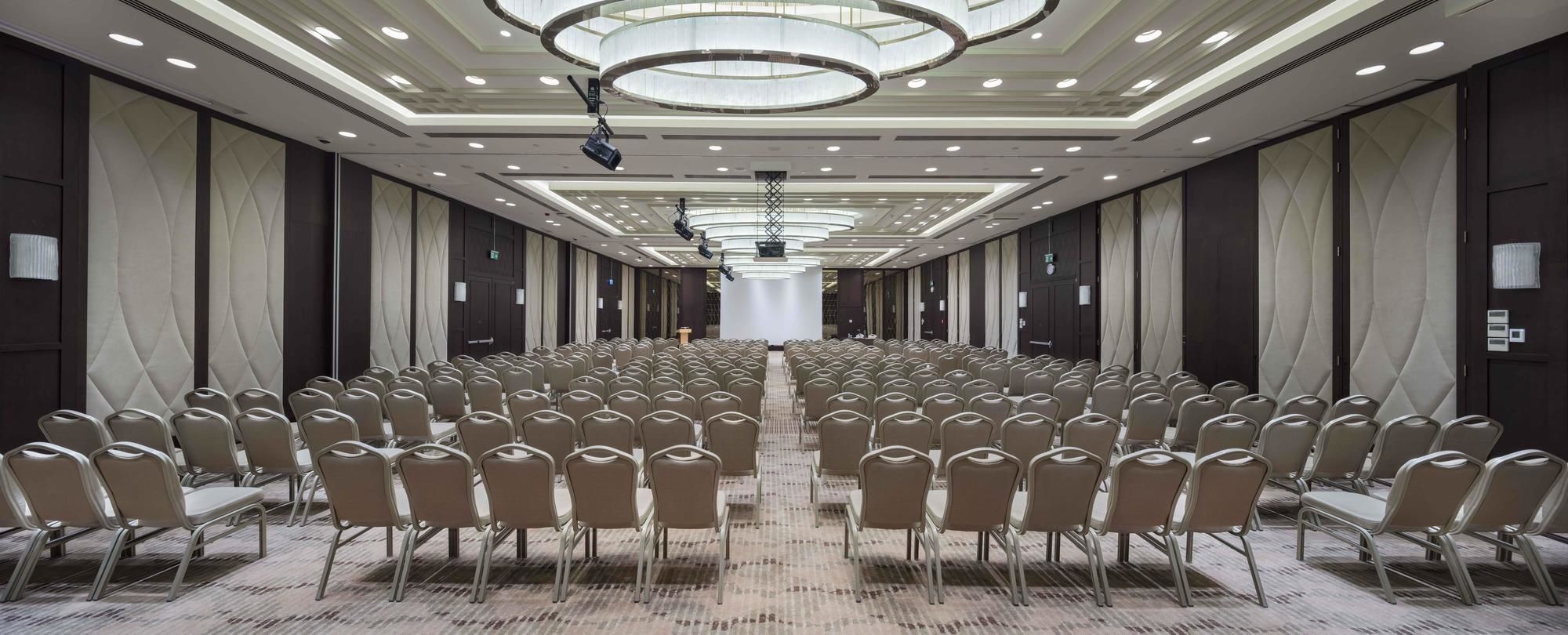 Doubletree By Hilton Istanbul Umraniye Hotell Eksteriør bilde The Grand Ballroom